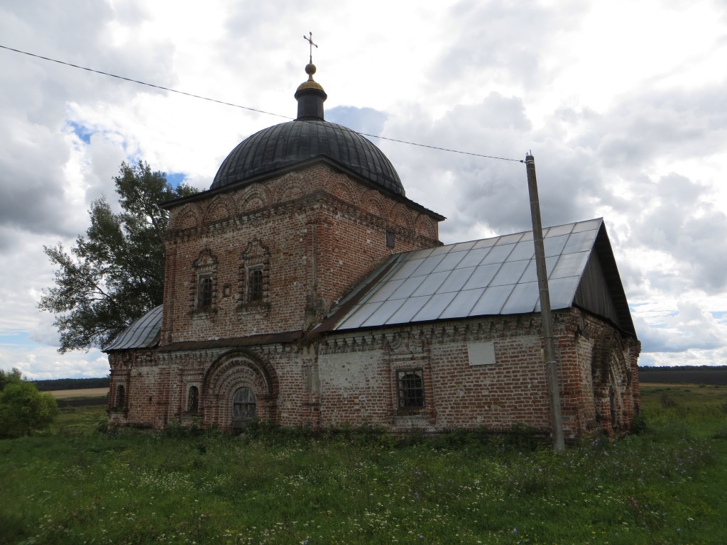 Морево. Церковь Димитрия Солунского. фасады