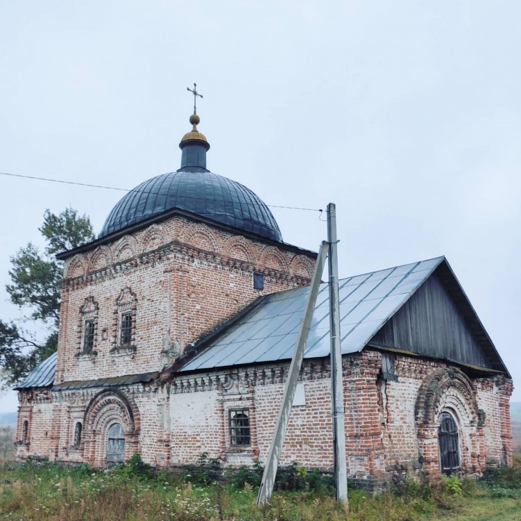 Морево. Церковь Димитрия Солунского. фасады