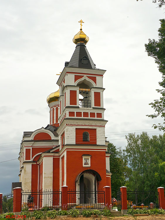 Церковь Игнатия Богоносца, Путогино (Мосальский район, Калужская область). фасады