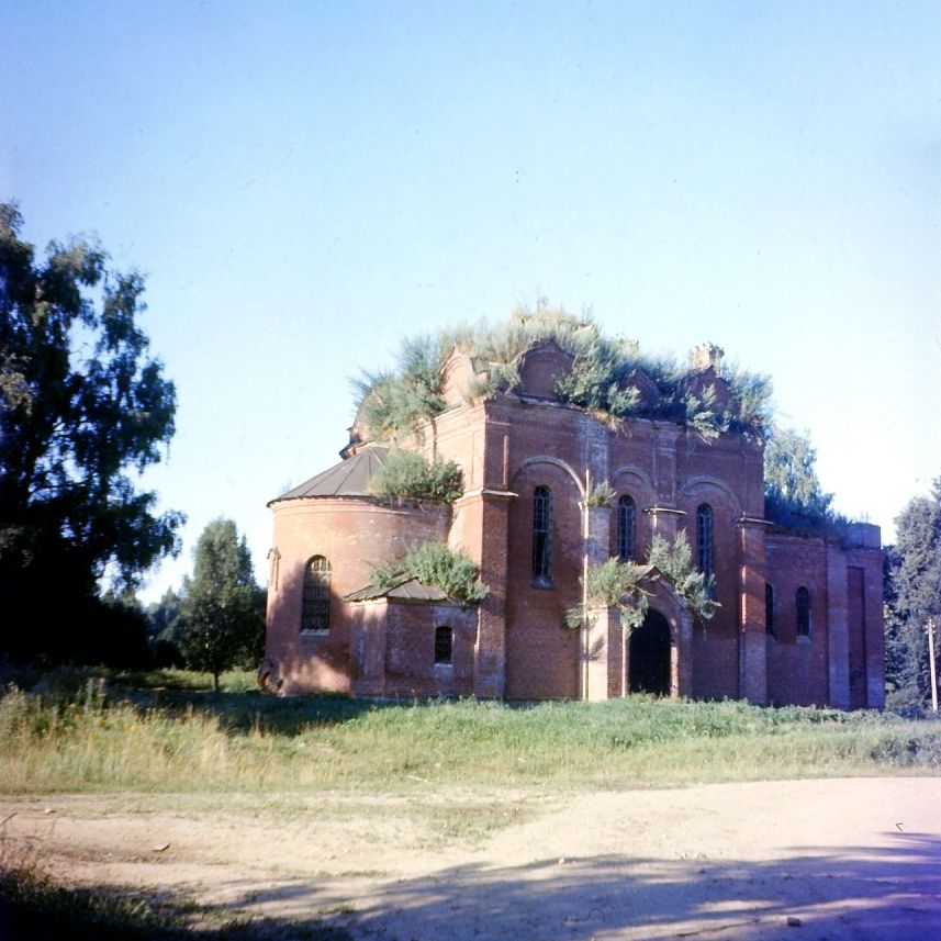Церковь Игнатия Богоносца, Путогино (Мосальский район, Калужская область). фасады