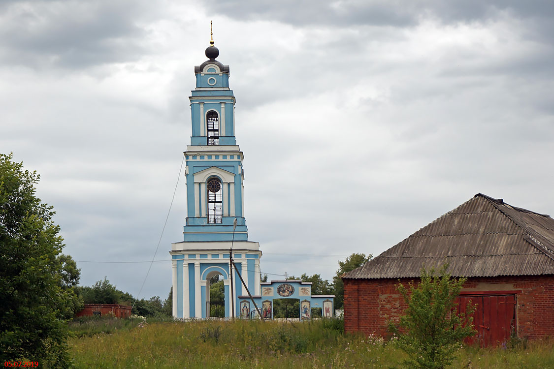 Колокольня церкви Рождества Пресвятой Богородицы, Чертень (Мосальский район, Калужская область). фасады