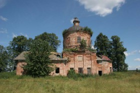 Беклемищево. Церковь Преображения Господня