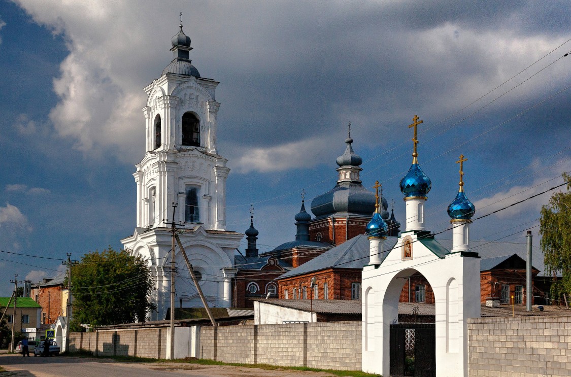 Собор Димитрия Ростовского, Кадом (Кадомский район, Рязанская область). фасады