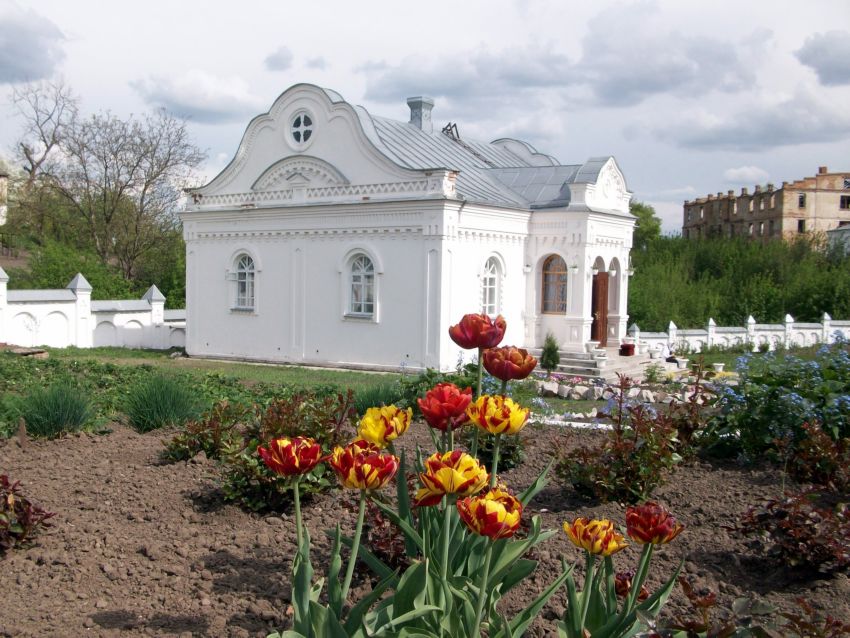 Путивль. Рождества Пресвятой Богородицы Молчанский женский монастырь. дополнительная информация