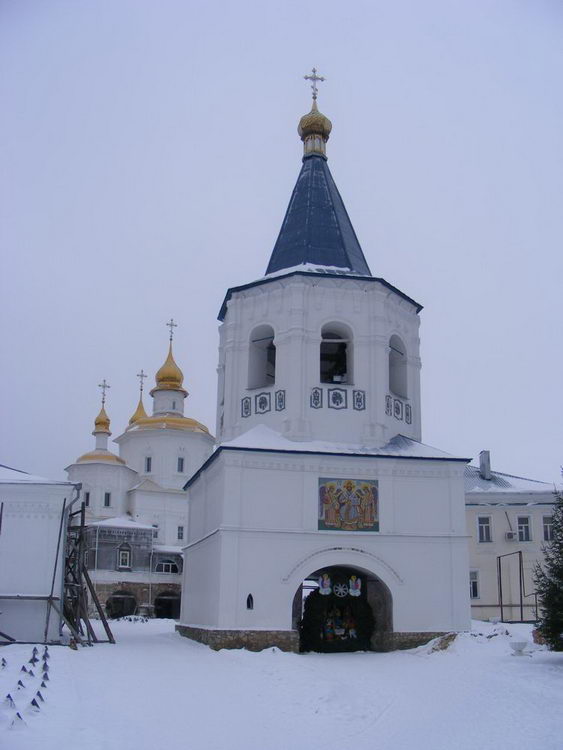 Рождества Пресвятой Богородицы Молченский женский монастырь, Путивль (Конотопский район, Украина, Сумская область). фасады