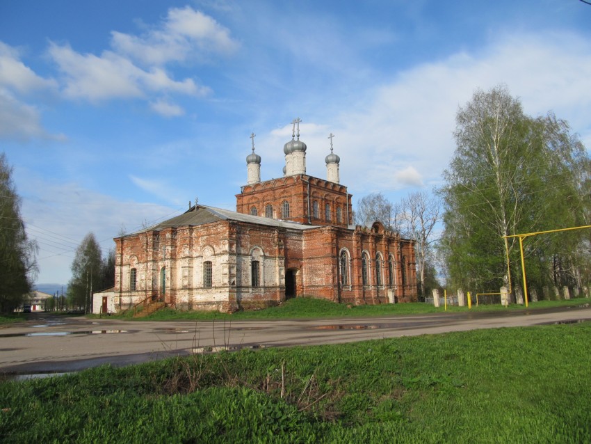 Зиняки. Церковь Алексия, митрополита Московского. фасады