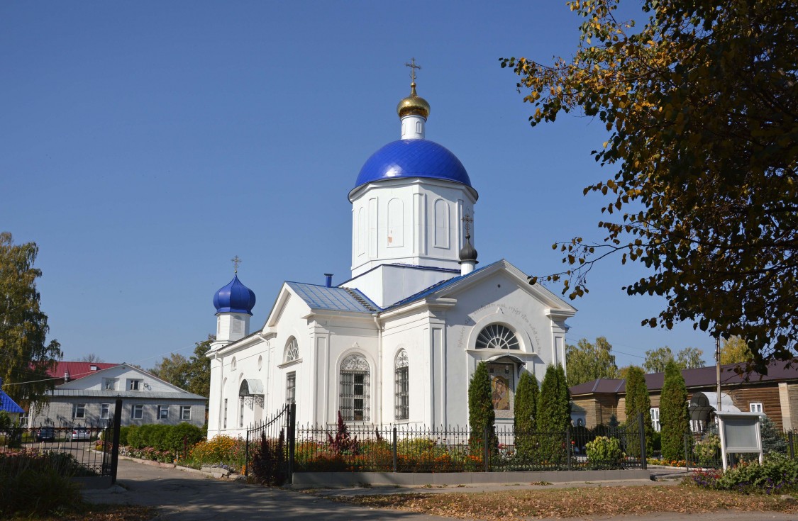 Алатырь. Церковь Иверской иконы Божией Матери. фасады