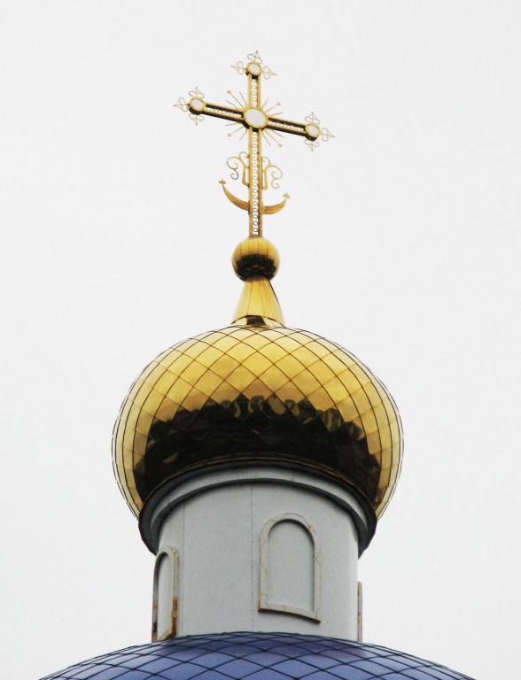 Церковь Иверской иконы Божией Матери, Алатырь (Алатырский район и г. Алатырь, Республика Чувашия). архитектурные детали, Завершение главного объема церкви