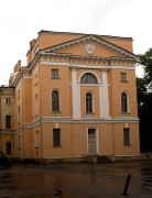 Покрова Пресвятой Богородицы при бывшем Николаевском сиротском институте, домовая церковь