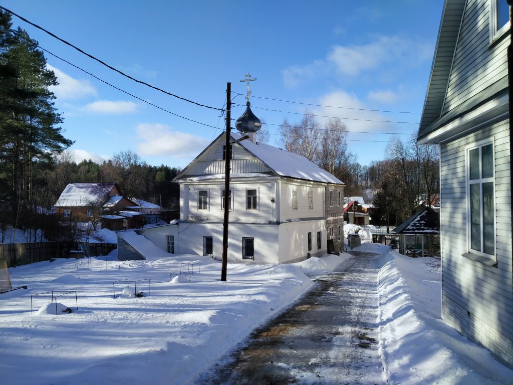 Церковь Петра и Павла, Белый (Бельский район, Тверская область). общий вид в ландшафте