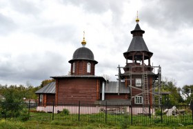 Калинино. Церковь Преображения Господня