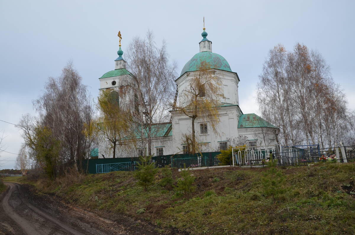 Церковь Рождества Христова, Путимец (Орловский район, Орловская область). фасады