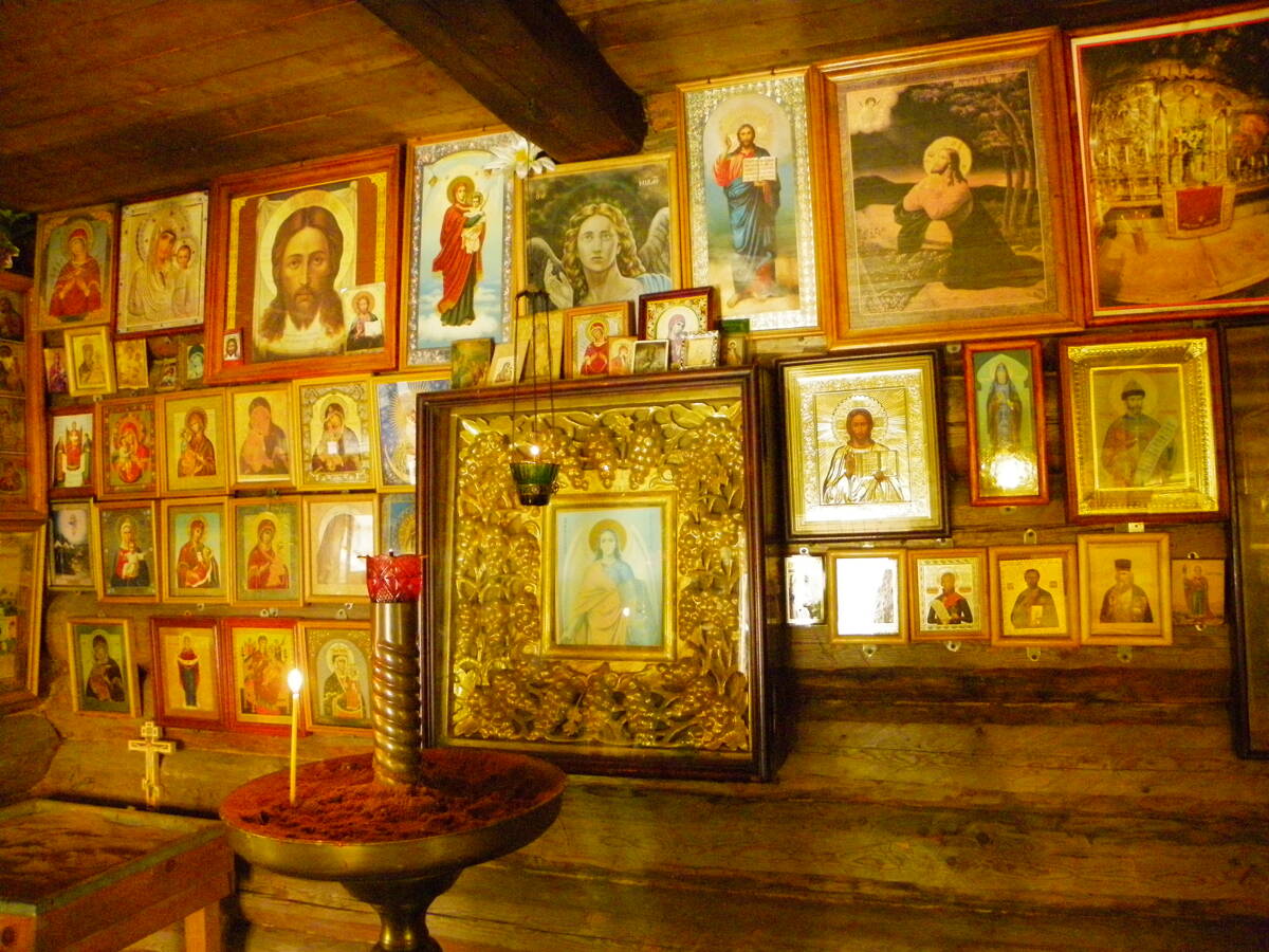 Часовня Михаила Архангела, Сольцы (Солецкий район, Новгородская область). интерьер и убранство