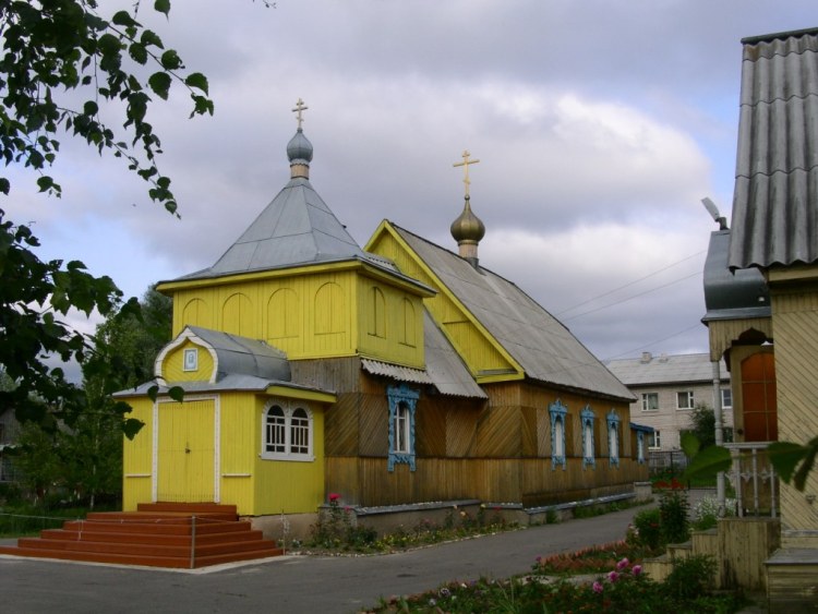 Оленино. Церковь Новомучеников и исповедников Церкви Русской. фасады, вид с юго-запада