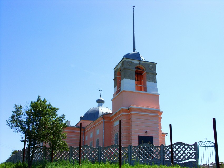 Церковь Воскресения Словущего, Долбенкино (Дмитровский район, Орловская область). фасады, Вид на храм с северо-запада.