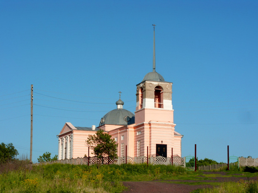 Церковь Воскресения Словущего, Долбенкино (Дмитровский район, Орловская область). общий вид в ландшафте, Церковь Воскресения Словущего