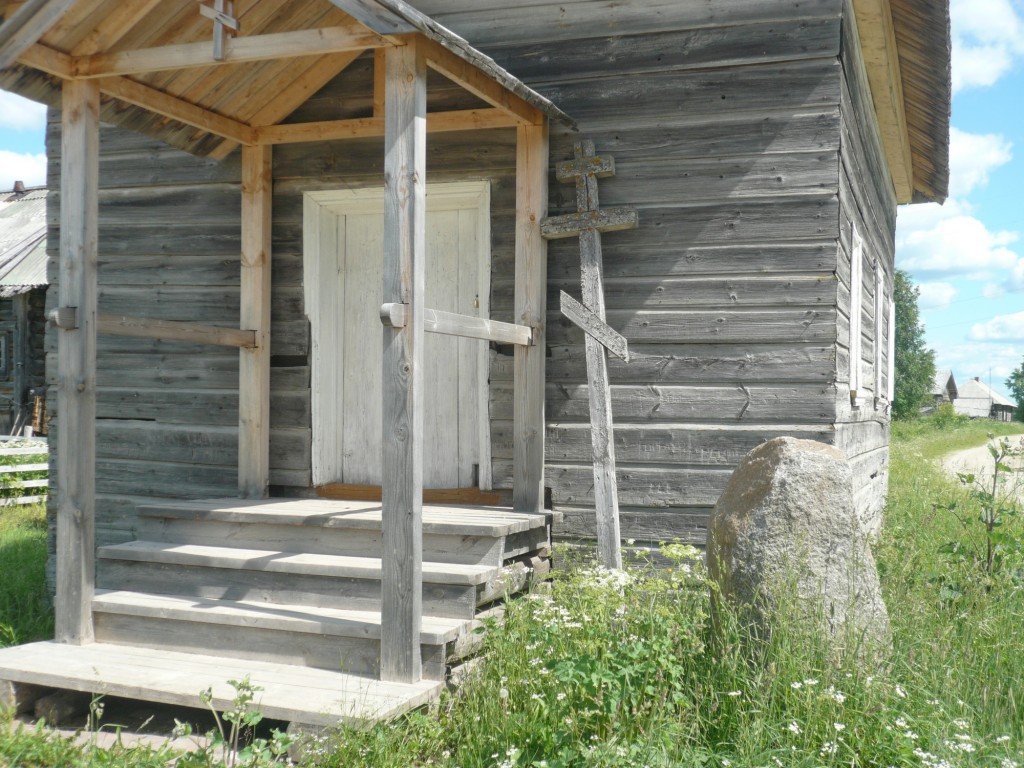 Часовня Илии Пророка  в Малом Халуе, Большой Халуй (Каргопольский район, Архангельская область). архитектурные детали