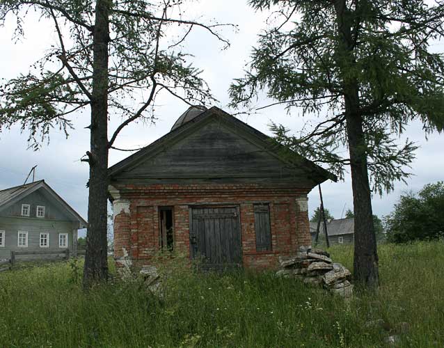 Часовня Николая Чудотворца, Погост (Каргопольский район, Архангельская область). фасады