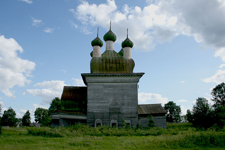 Шелоховская (Архангело). Церковь Михаила Архангела. фасады