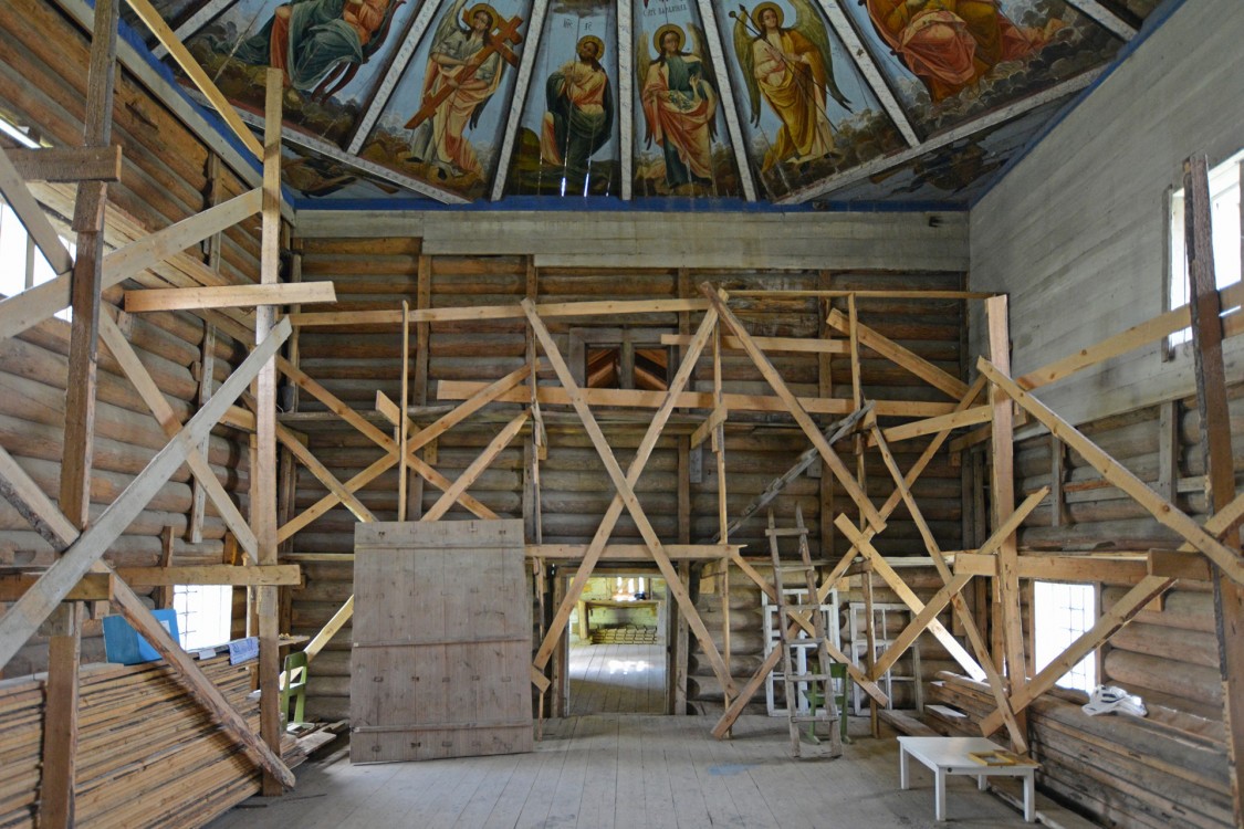 Церковь Михаила Архангела, Шелоховская (Архангело) (Каргопольский район, Архангельская область). интерьер и убранство, Западная сторона основного объема