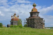 Храмовый комплекс. Церкви Михаила Архангела и Сретения Господня - Шелоховская (Архангело) - Каргопольский район - Архангельская область