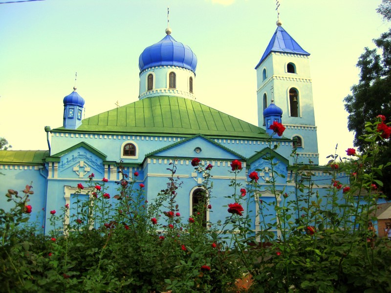 Церковь Михаила Архангела, Ейск (Ейский район, Краснодарский край). общий вид в ландшафте, Вид с центрального входа