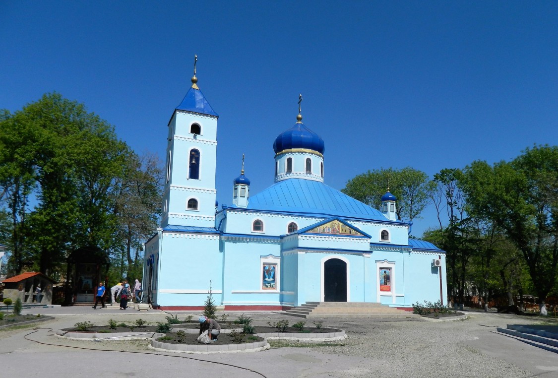 Ейск. Церковь Михаила Архангела. фасады