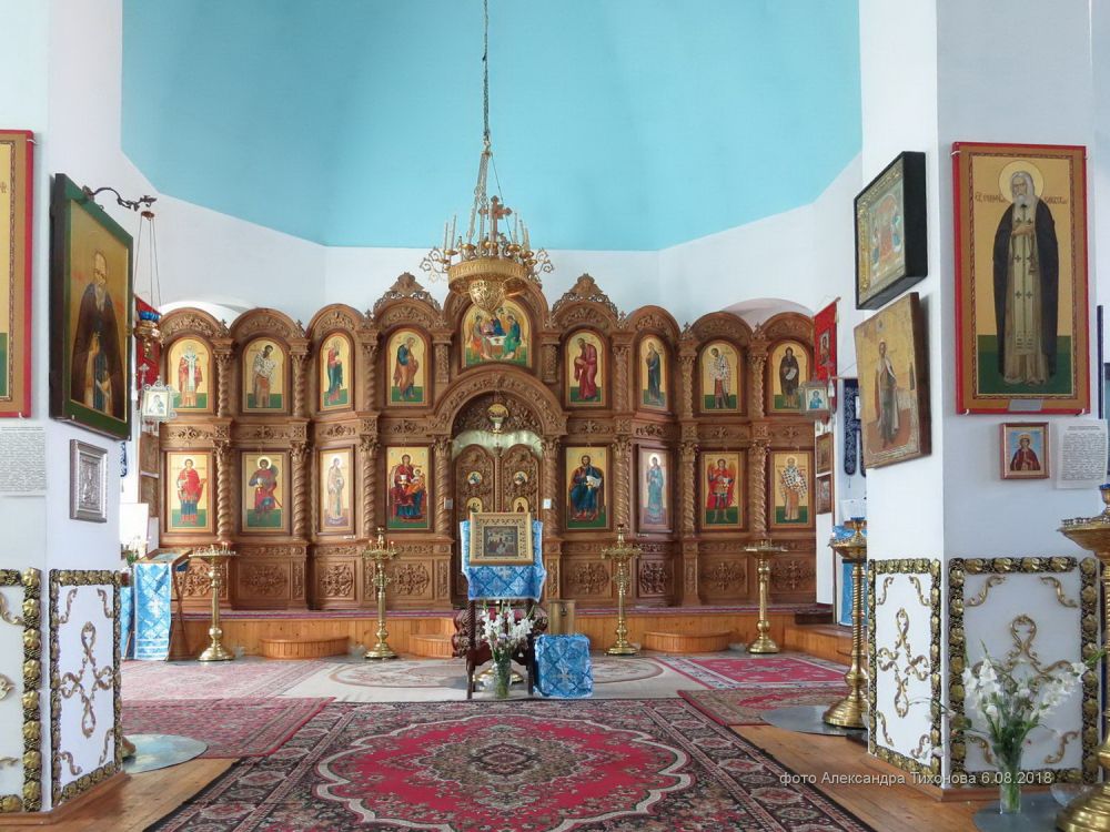 Церковь Введения во храм Пресвятой Богородицы, Ейск (Ейский район, Краснодарский край). интерьер и убранство