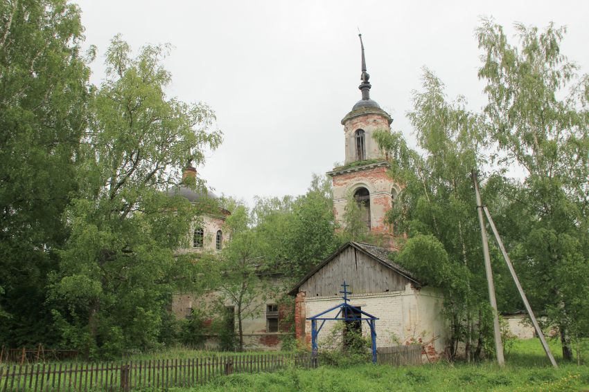 Лосево. Церковь Спаса Преображения. фасады