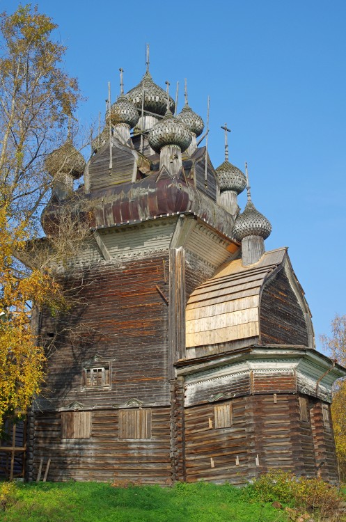 Церковь Рождества Пресвятой Богородицы, Бережная Дуброва (Плесецкий район, Архангельская область). архитектурные детали