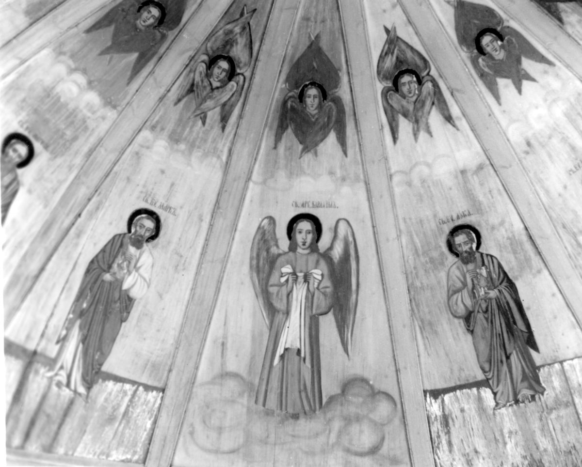 интерьер и убранство. Церковь Рождества Пресвятой Богородицы, Бережная Дуброва (Плесецкий район, Архангельская область)