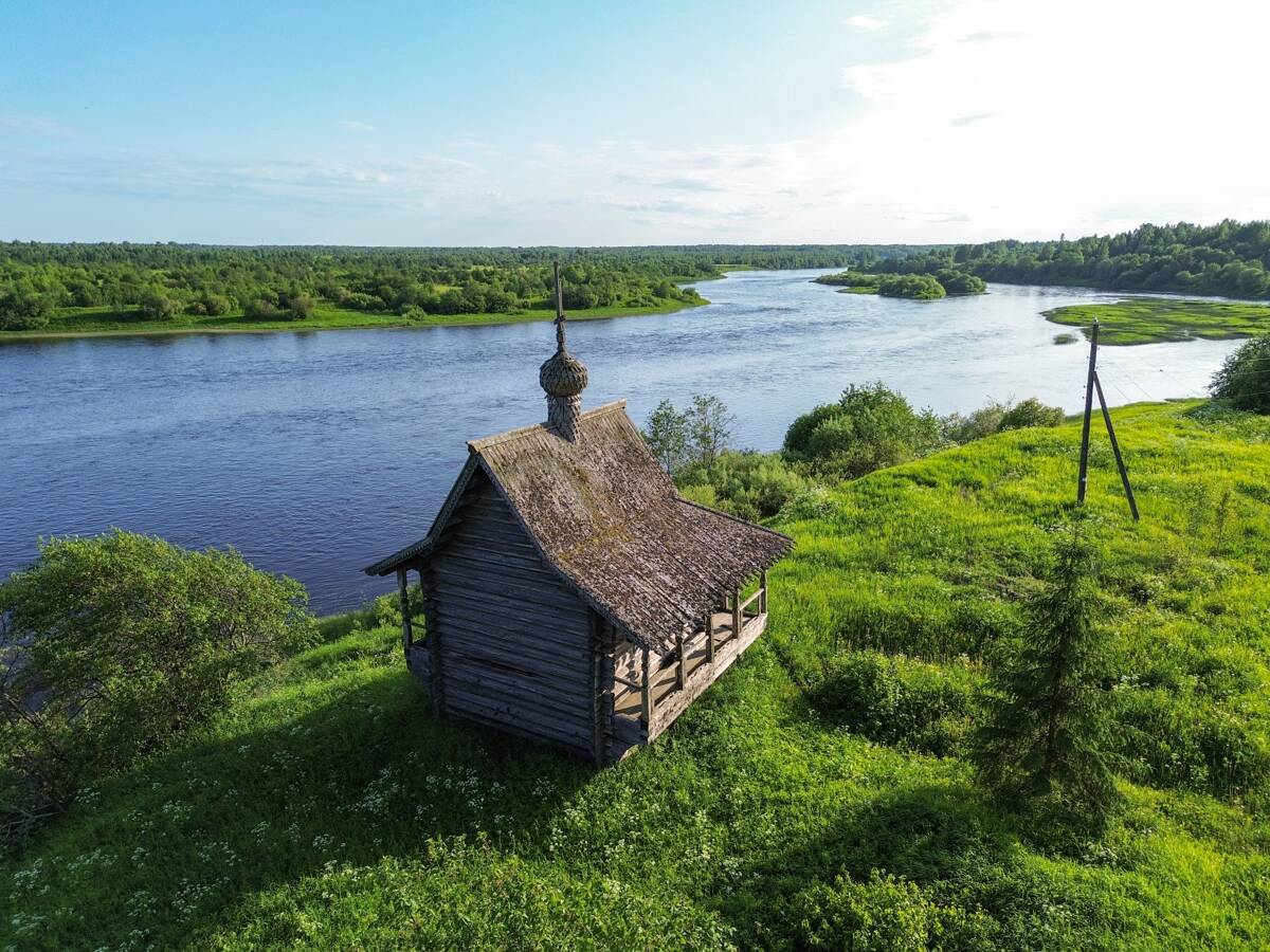 Часовня Макария Унженского и Желтоводского и Харалампия, Авдотьино (Плесецкий район, Архангельская область). фасады
