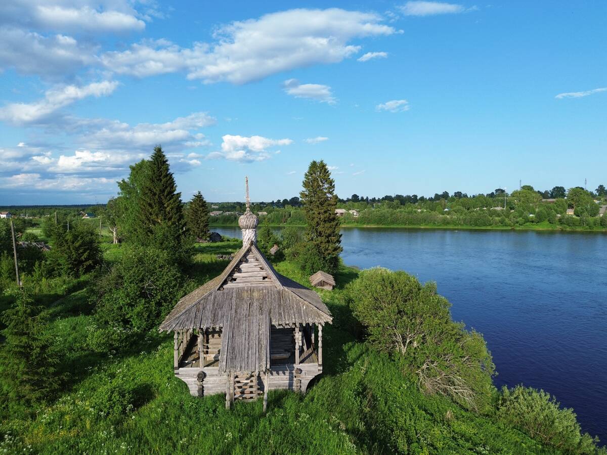 Часовня Макария Унженского и Желтоводского и Харалампия, Авдотьино (Плесецкий район, Архангельская область). фасады