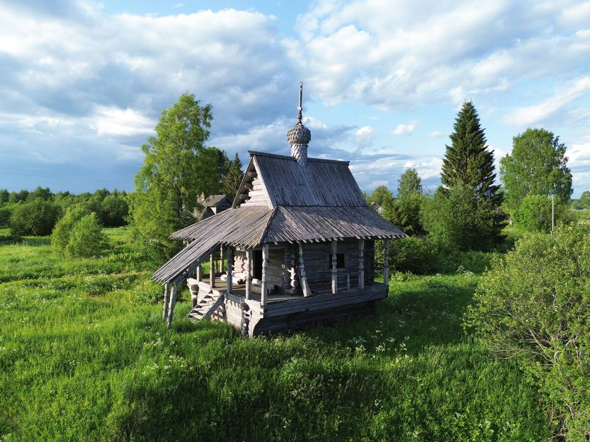 Часовня Макария Унженского и Желтоводского и Харалампия, Авдотьино (Плесецкий район, Архангельская область). фасады
