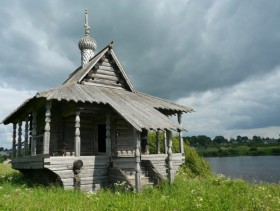 Авдотьино. Часовня Макария Унженского и Желтоводского и Харалампия