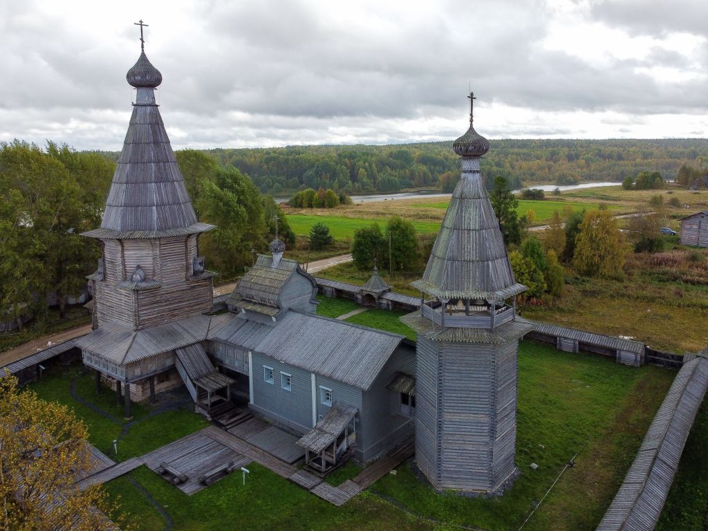 Ансамбль Почозерского погоста, Филипповская (Почозеро) (Плесецкий район, Архангельская область). фасады