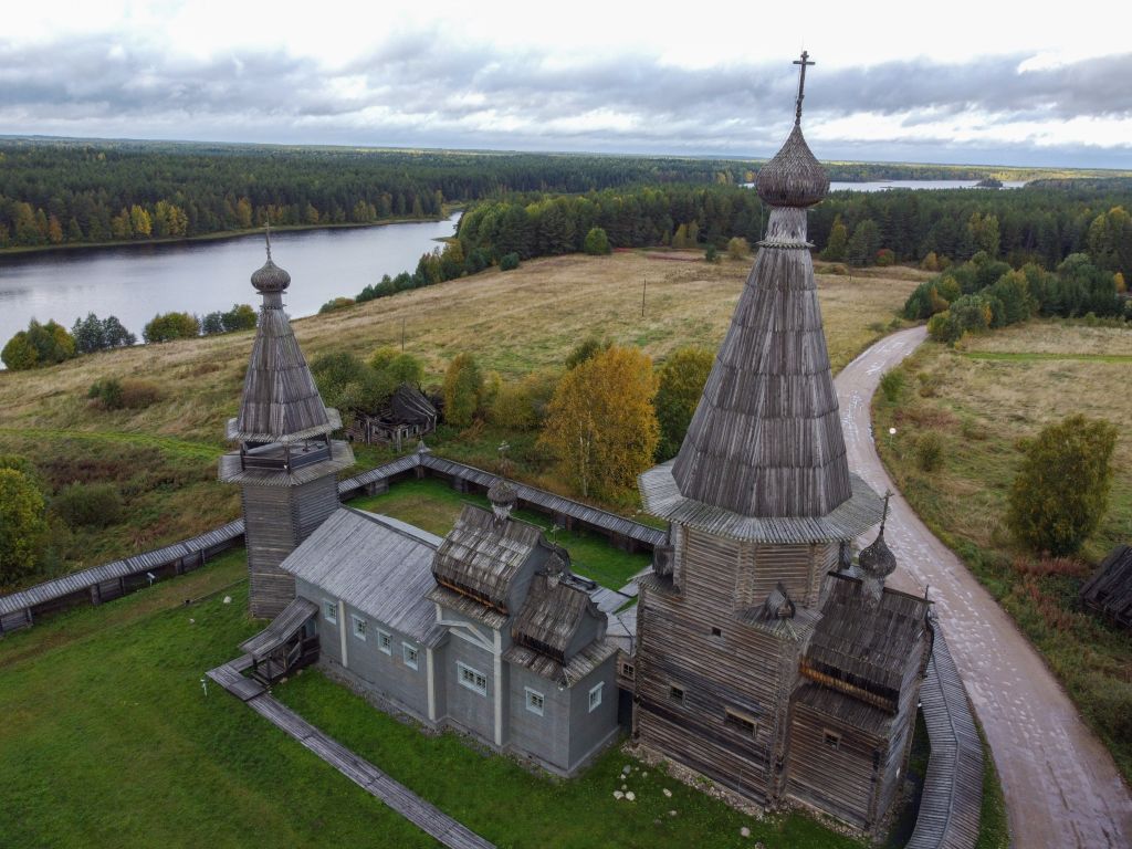 Ансамбль Почозерского погоста, Филипповская (Почозеро) (Плесецкий район, Архангельская область). фасады