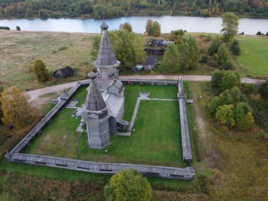 Филипповская (Почозеро). Ансамбль Почозерского погоста. общий вид в ландшафте