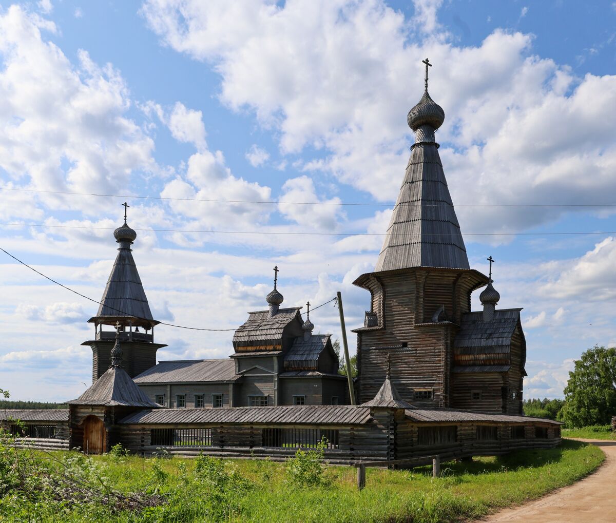 Ансамбль Почозерского погоста, Филипповская (Почозеро) (Плесецкий район, Архангельская область). фасады
