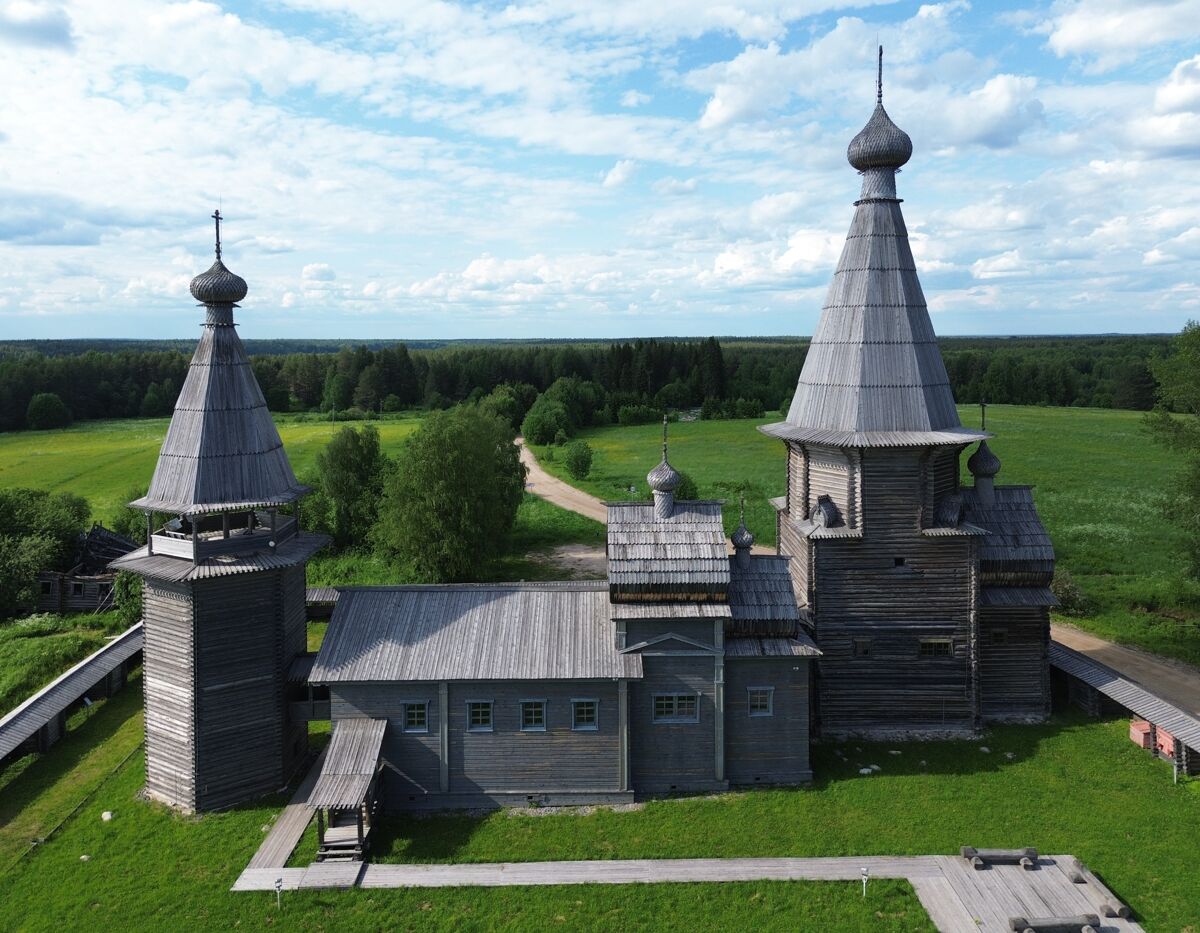 Ансамбль Почозерского погоста, Филипповская (Почозеро) (Плесецкий район, Архангельская область). фасады