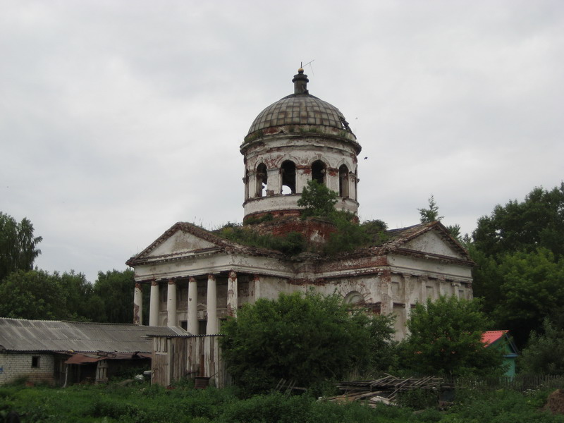 Церковь Воскресения Словущего, Юрьево (Гагинский район, Нижегородская область). фасады, Вид с востока