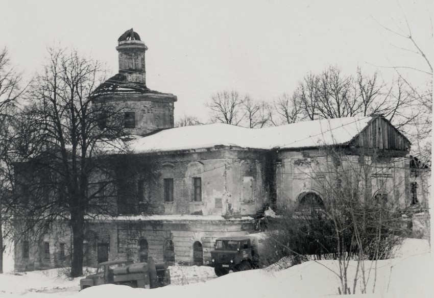 Церковь Сергия Радонежского, Горы (Озёрский городской округ, Московская область). фасады