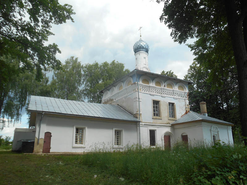 Погорелово. Церковь Покрова Пресвятой Богородицы. фасады, вид с юга