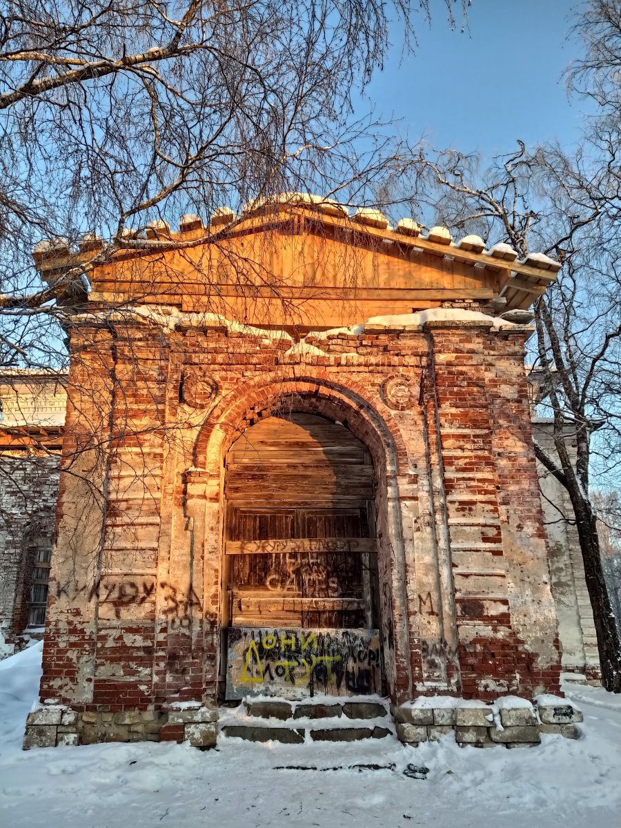 Церковь Сошествия Святого Духа, Каргополь (Каргопольский район, Архангельская область). архитектурные детали