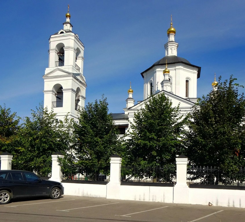 Церковь Троицы Живоначальной, Троицкое (Мытищинский городской округ и гг. Долгопрудный, Лобня, Московская область). фасады