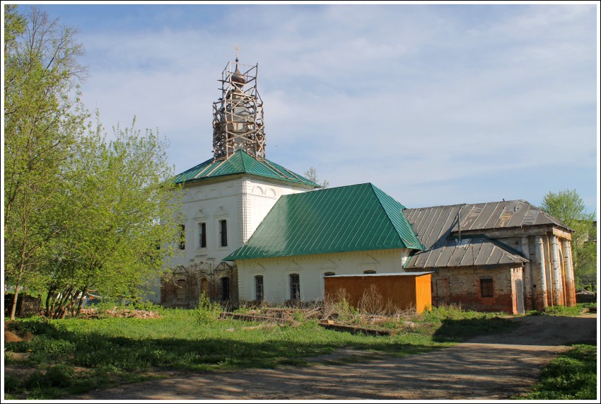 Юрьев-Польский. Церковь Вознесения Господня. фасады