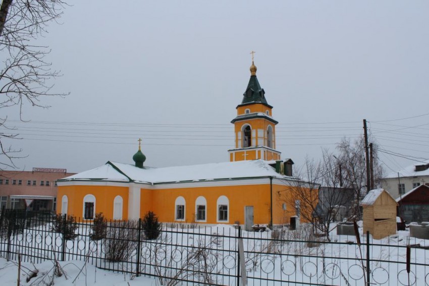 Церковь Трех Святителей, Ферзиково (Ферзиковский район, Калужская область). фасады, Вид с северо-востока
