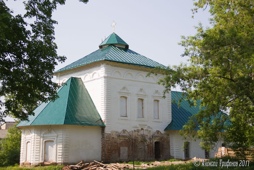 Юрьев-Польский. Церковь Вознесения Господня. фасады