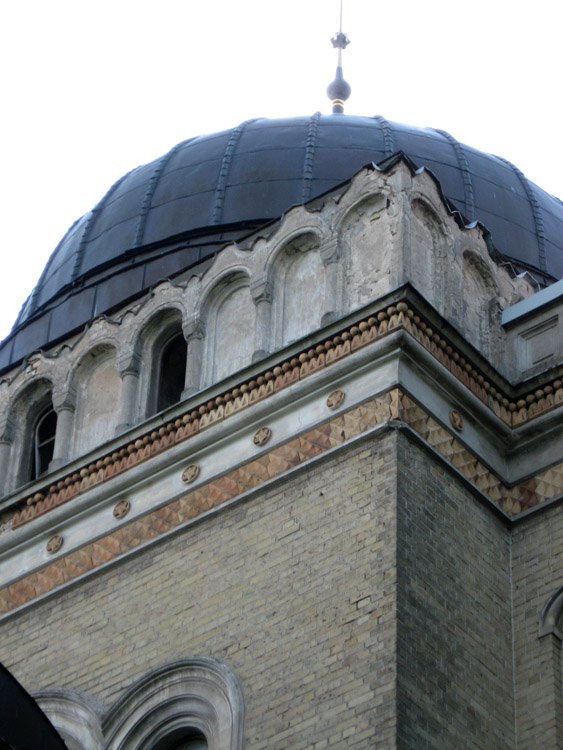 Домовая церковь Покрова Пресвятой Богородицы при Духовной семинарии, Рига (Рига, город, Латвия). архитектурные детали, Купол домовой церкви