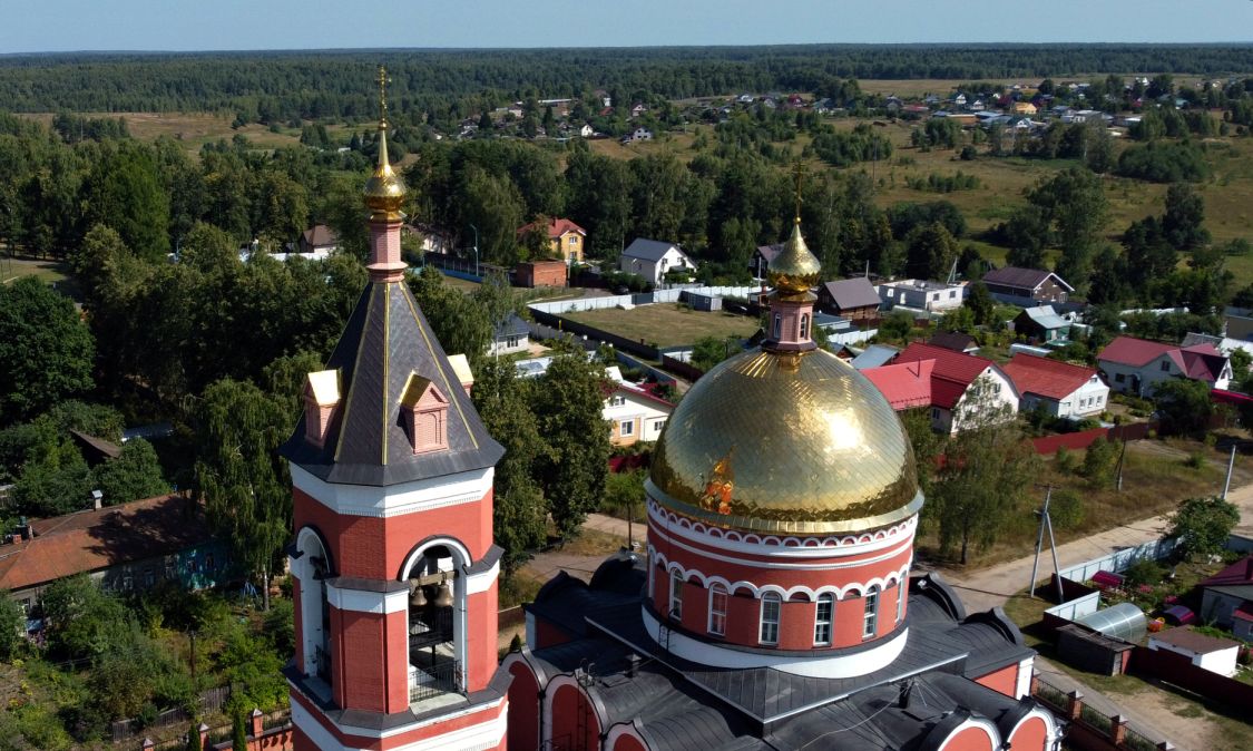 Церковь Троицы Живоначальной (новая), Карабаново (Александровский район, Владимирская область). архитектурные детали